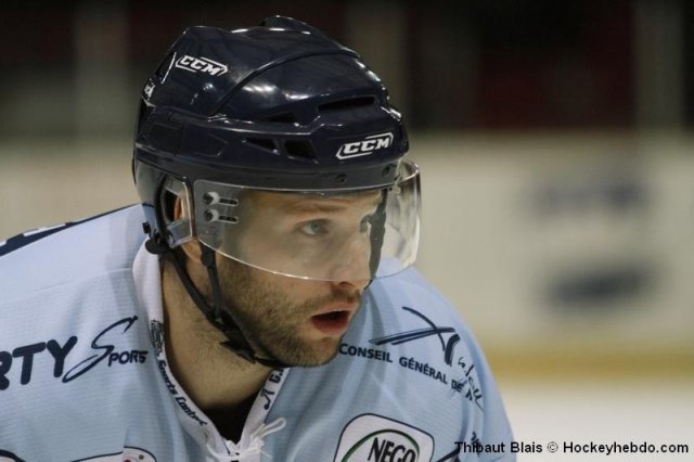 Photo hockey match Briançon  - Angers  le 08/01/2011