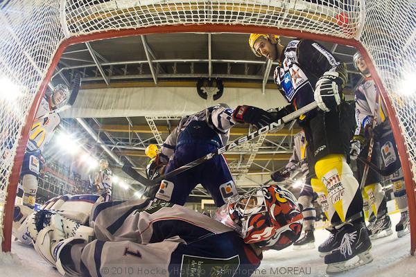Strasbourg  5 - 4 Grenoble 