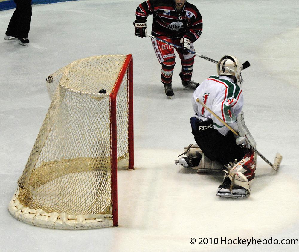 Anglet 6 - 3 Courbevoie 