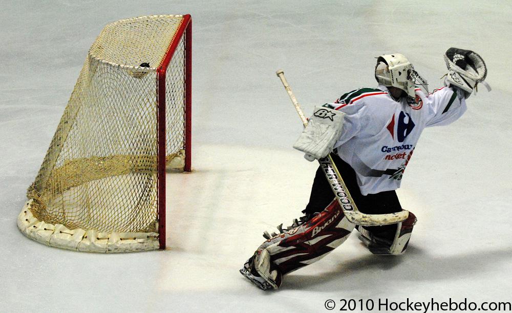Anglet 6 - 3 Courbevoie 