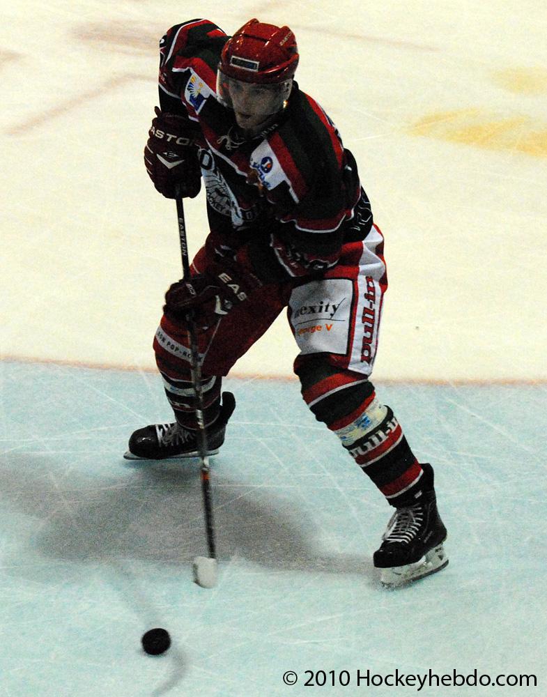 Anglet 6 - 3 Courbevoie 