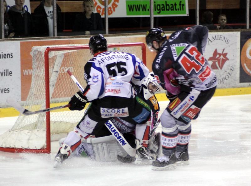 Amiens  8 - 2 Caen 