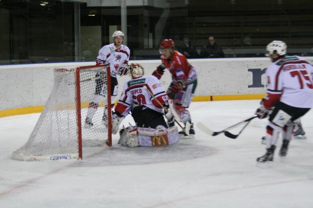 Photo hockey match Mont-Blanc - Briançon  le 18/01/2011