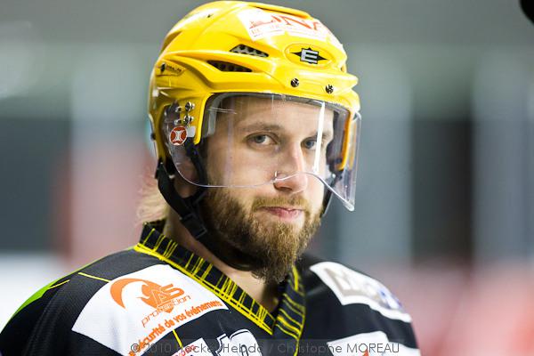 Strasbourg  4 - 2 Caen 