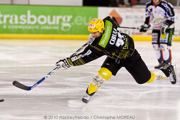 Strasbourg  4 - 2 Caen 