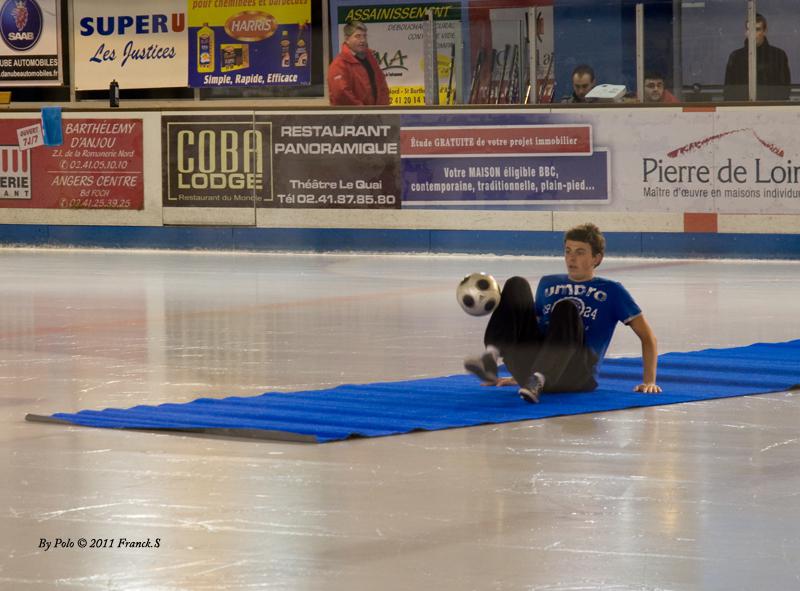 Angers  6 - 3 Mont-Blanc