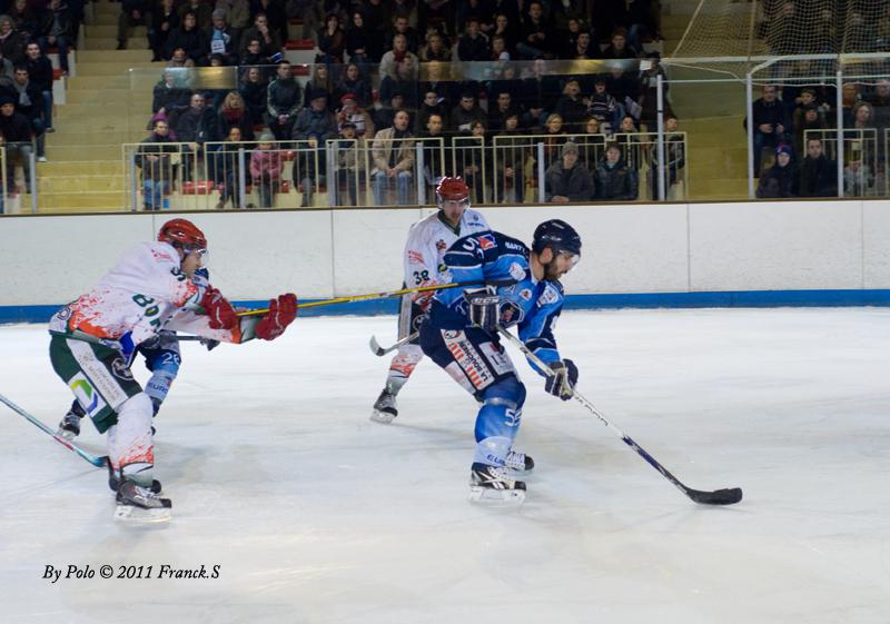 Angers  6 - 3 Mont-Blanc