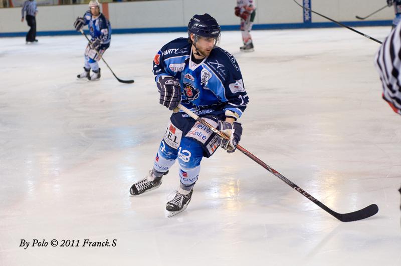 Angers  6 - 3 Mont-Blanc