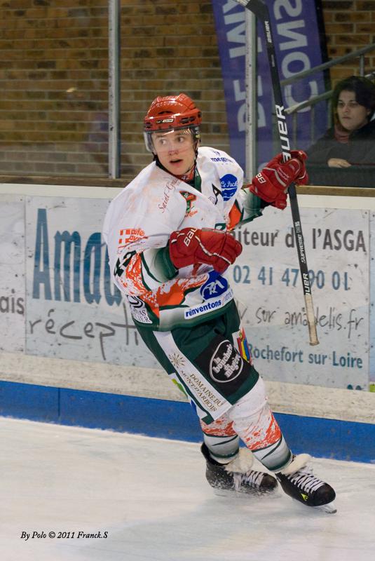 Angers  6 - 3 Mont-Blanc
