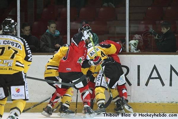 Briançon  2 - 5 Rouen
