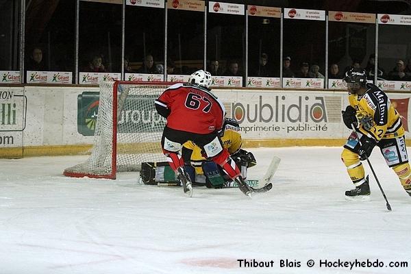 Briançon  2 - 5 Rouen