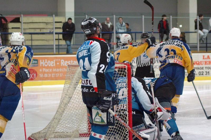 Caen  5 - 3 Chamonix 