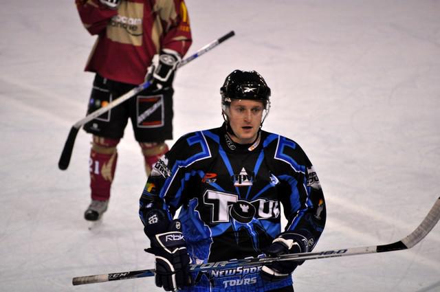 Tours  16 - 2 Niort