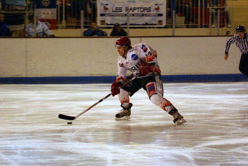 Angers  6 - 3 Mont-Blanc