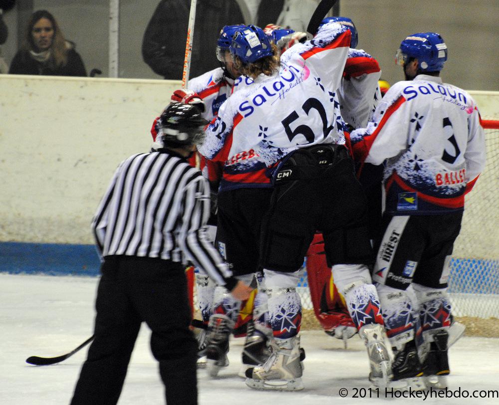 Anglet 4 - 10 Brest 