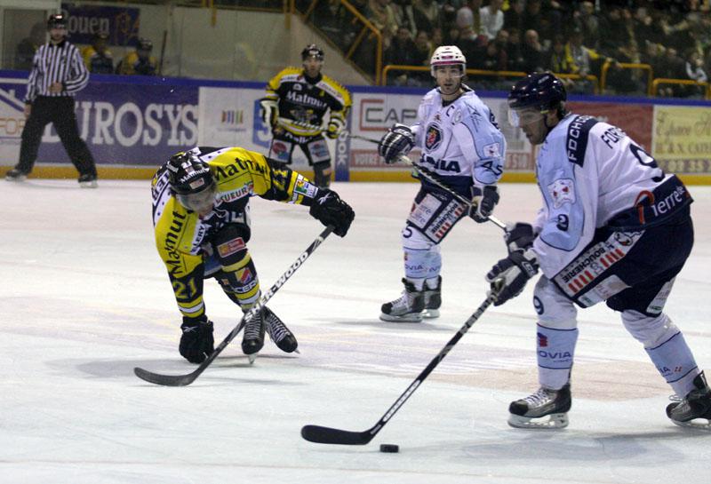 Rouen 4 - 2 Angers 