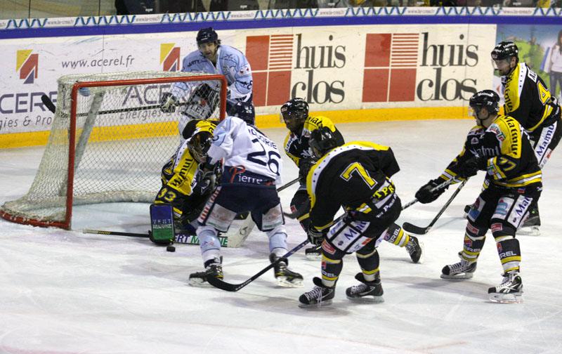 Rouen 4 - 2 Angers 