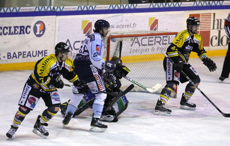 Rouen 4 - 2 Angers 