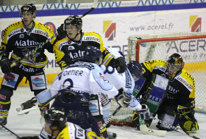 Rouen 4 - 2 Angers 