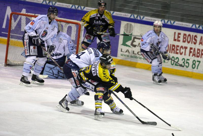 Rouen 4 - 2 Angers 