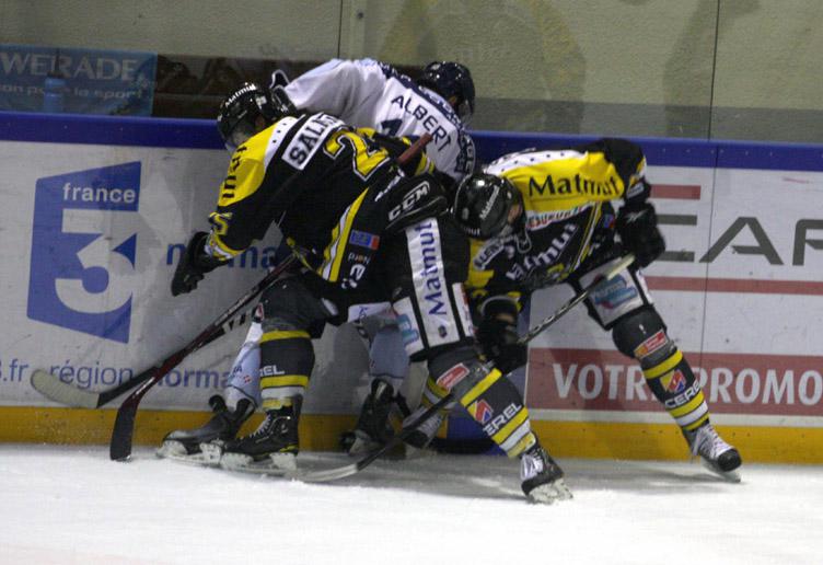 Rouen 4 - 2 Angers 