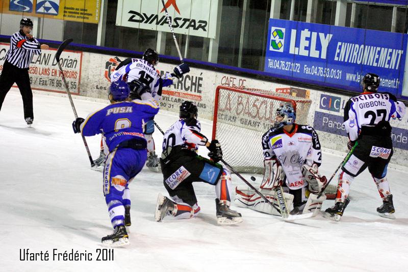 Villard-de-Lans 5 - 4 Caen 