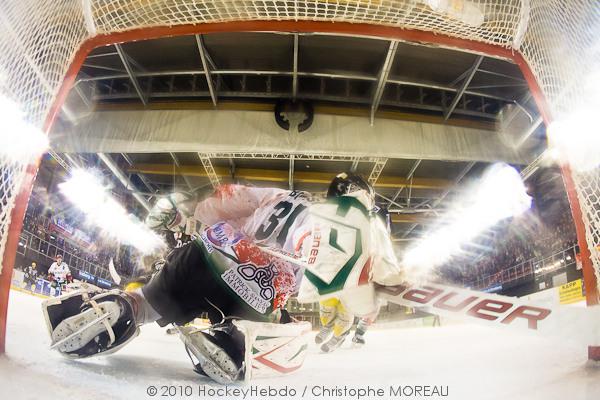 Strasbourg  1 - 3 Mont-Blanc