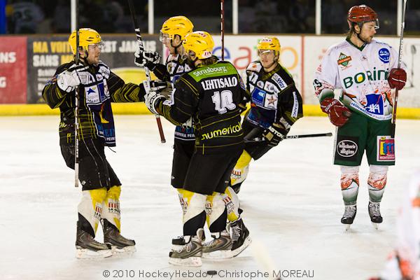 Strasbourg  1 - 3 Mont-Blanc