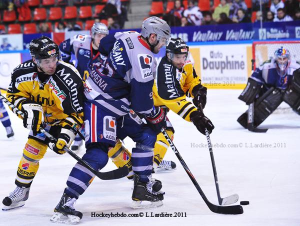Grenoble  4 - 6 Rouen