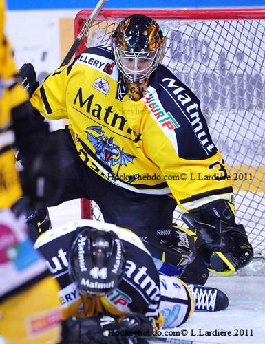 Grenoble  4 - 6 Rouen