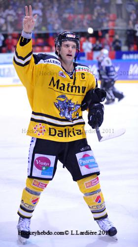 Grenoble  4 - 6 Rouen