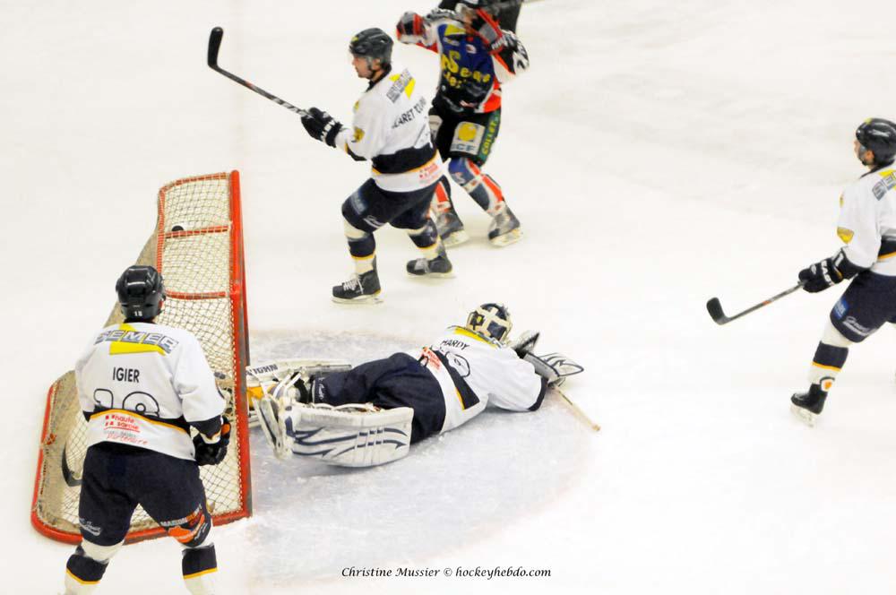 Caen  4 - 3 Chamonix 