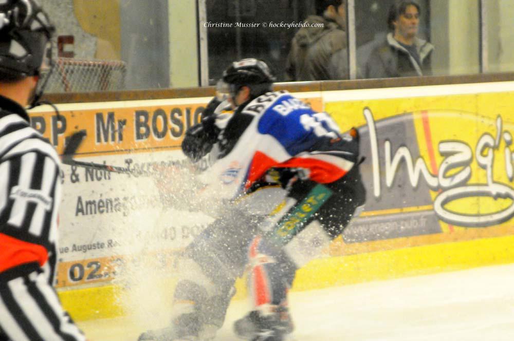 Caen  4 - 3 Chamonix 