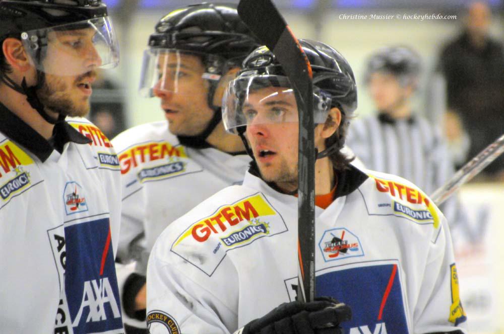 Caen  4 - 3 Chamonix 