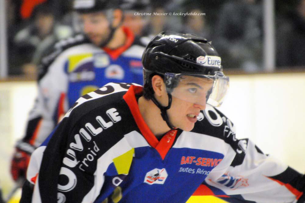 Caen  4 - 3 Chamonix 