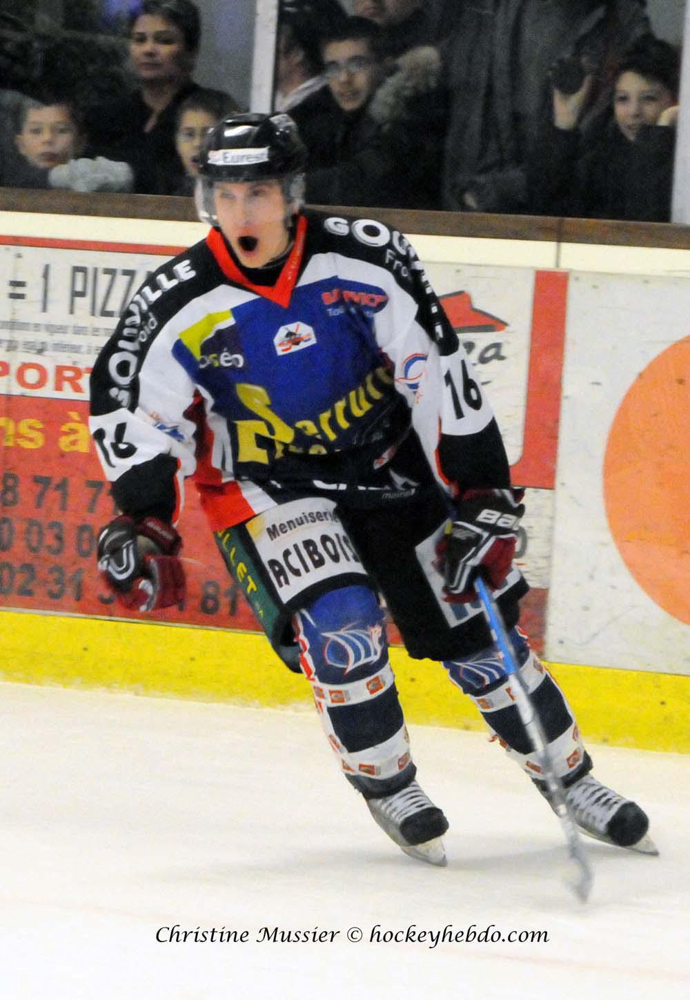 Caen  4 - 3 Chamonix 