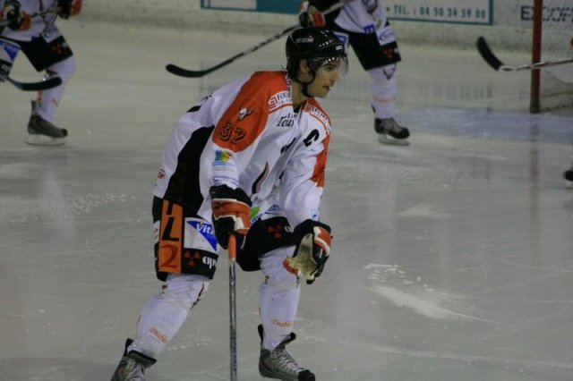 Photo hockey match Mont-Blanc - Tours  le 27/09/2008