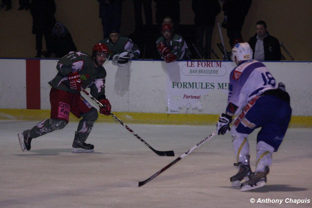 Cergy-Pontoise 1 - 4 Avignon