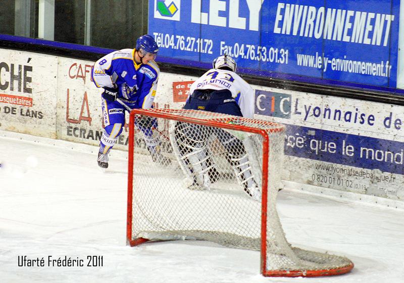 Villard-de-Lans 0 - 3 Gap 