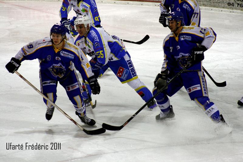 Villard-de-Lans 0 - 3 Gap 