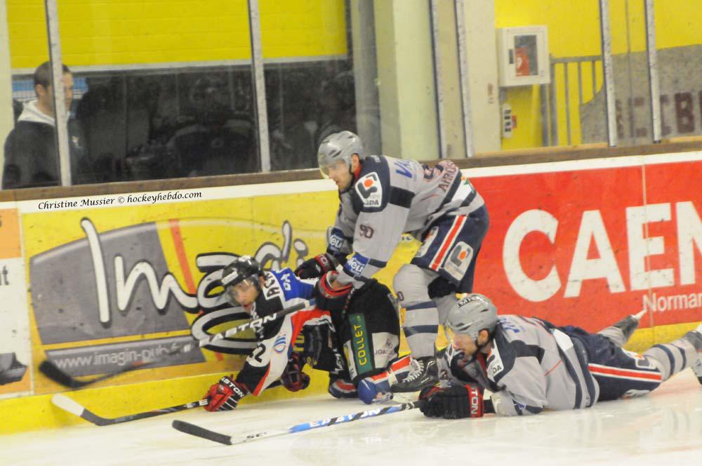 Caen  4 - 3 Grenoble 