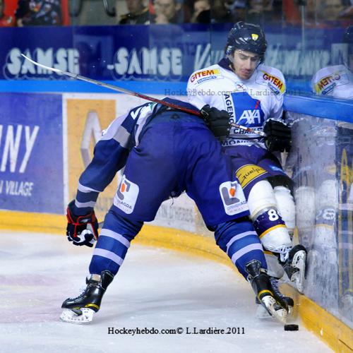 Grenoble  5 - 3 Chamonix 