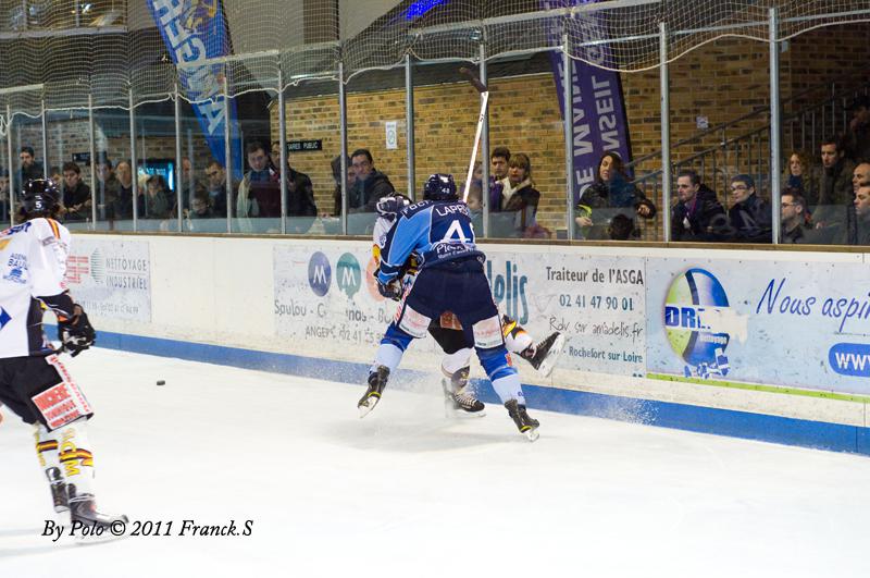 Angers  5 - 1 Morzine-Avoriaz