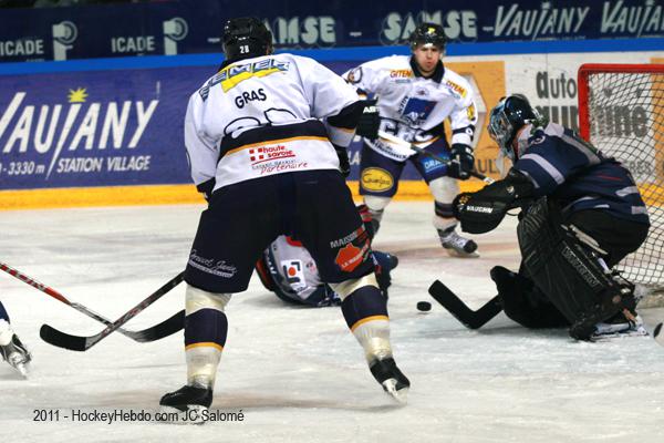 Grenoble  5 - 3 Chamonix 