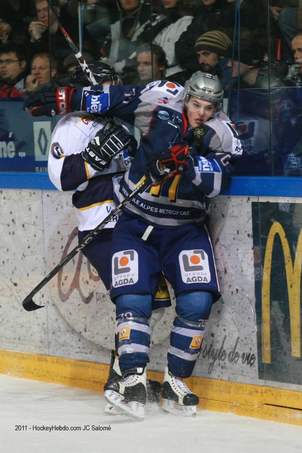 Grenoble  5 - 3 Chamonix 