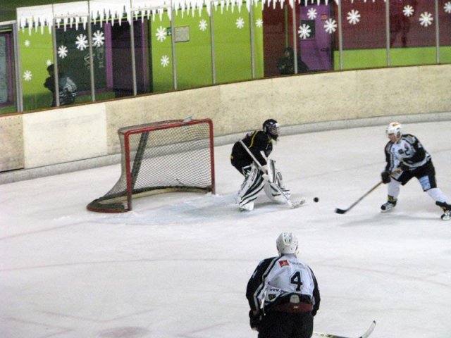 Photo hockey match Besançon - Briançon II le 05/02/2011