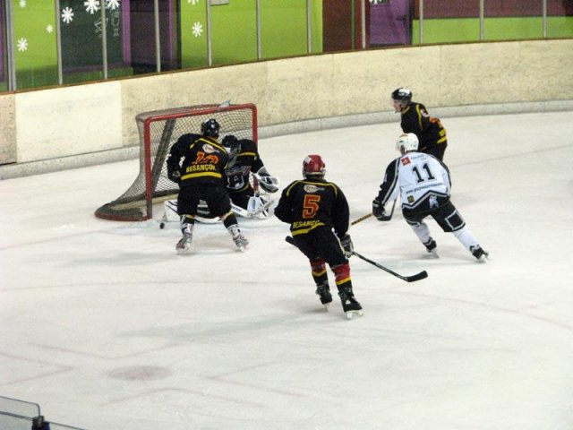 Photo hockey match Besançon - Briançon II le 05/02/2011
