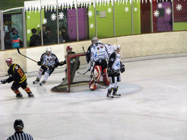Photo hockey match Besançon - Briançon II le 05/02/2011