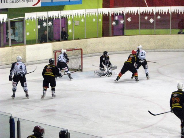 Photo hockey match Besançon - Briançon II le 05/02/2011