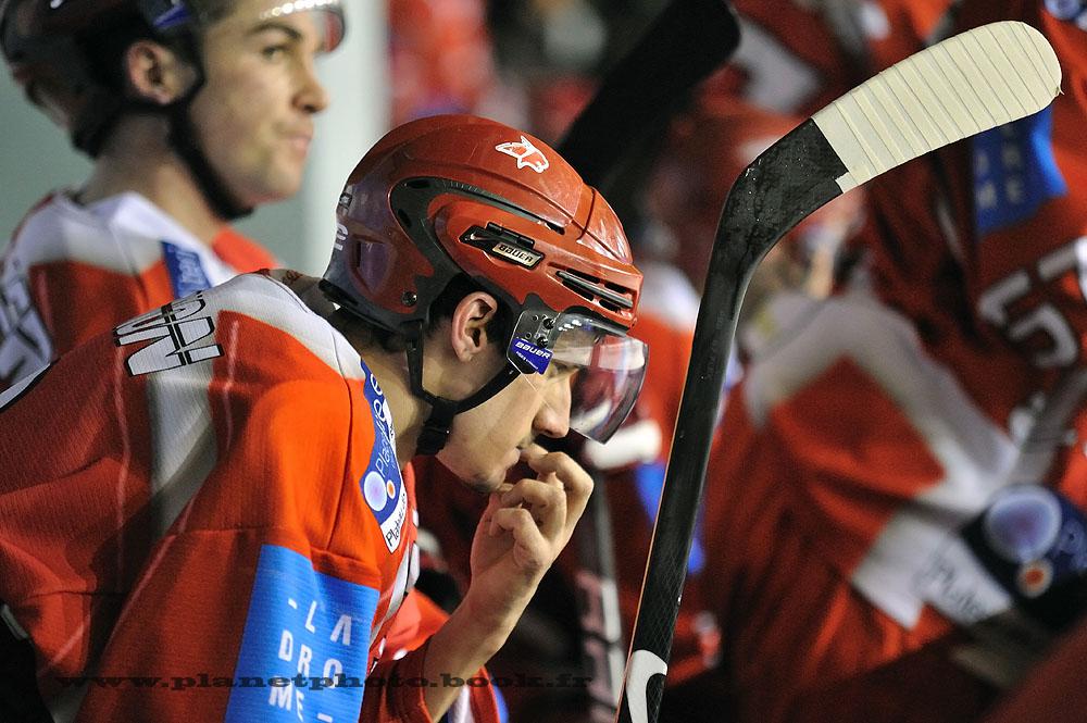 Valence 3 - 6 Cergy-Pontoise